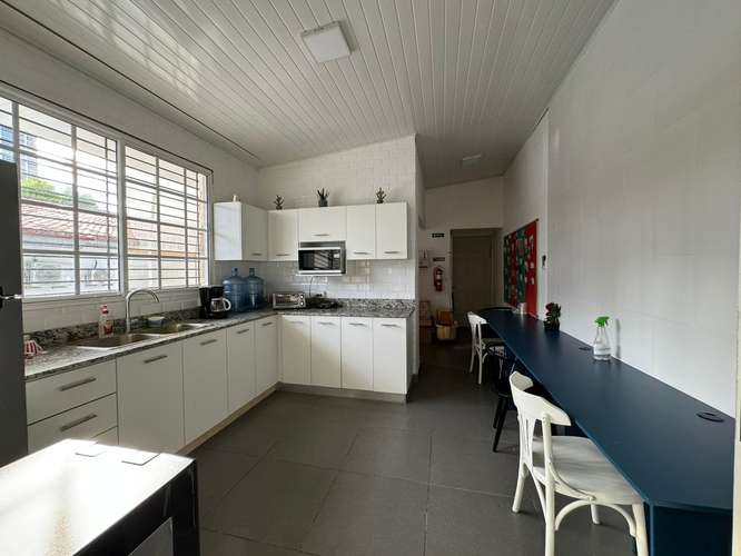 ALQUILER DE PROPIEDAD COMERCIAL PARA OFICINAS - Imagen 9