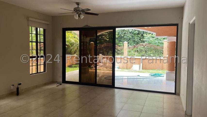 Casa en Alquiler Clayton 27SPCG1776