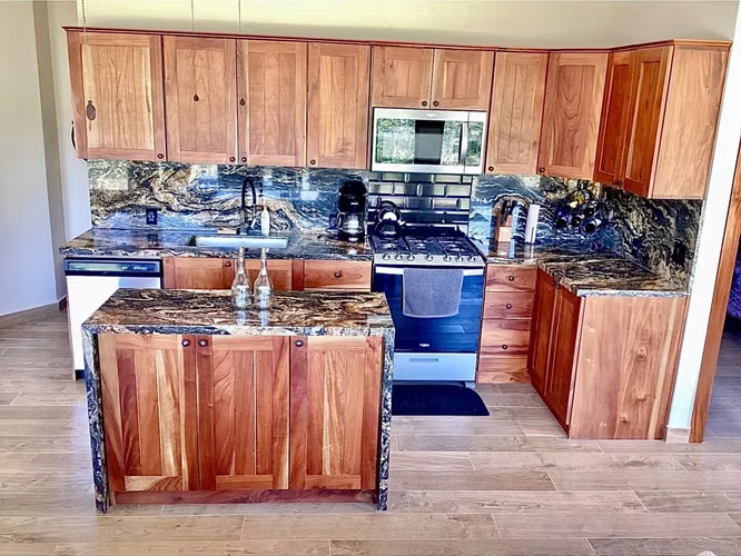 Casa ideal con vista a las montañas, rodeada de naturaleza en ALTOS DEL MARIA por $275,000
