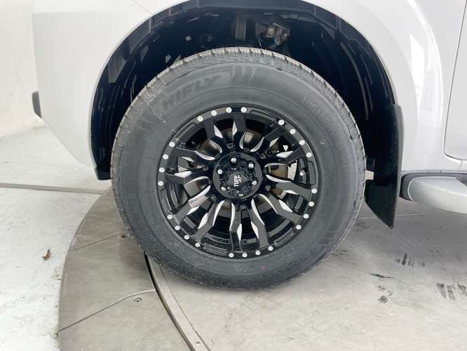 NISSAN NP300 FRONTIER - 2025 - PFNX - Automarket