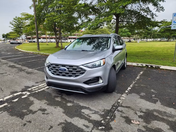 FORD EDGE SEL 2020 Negociable!.