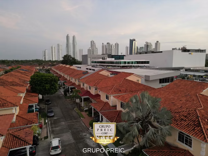 Casa en venta costa del este Palmera del Este CC