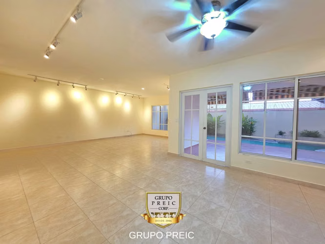 Casa en venta costa del este Palmera del Este CC