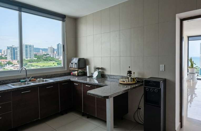 Apartamento en Costa del Este I con excelente distribución y vista al mar y a la ciudad - Imagen 7