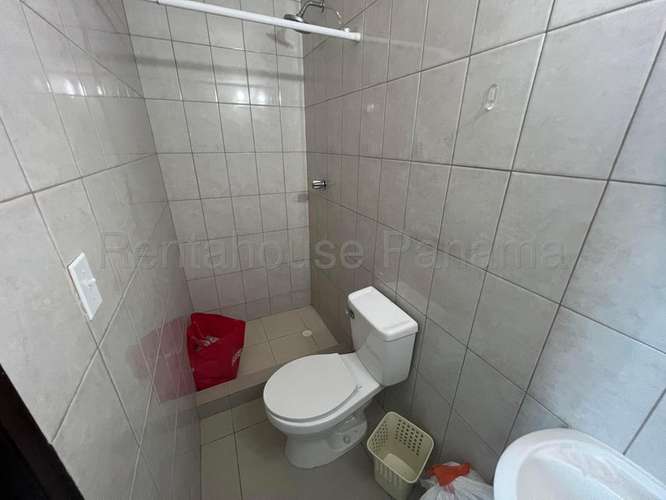 APARTAMENTO CON LINEA BLANCA EN CARRASQUILLA 