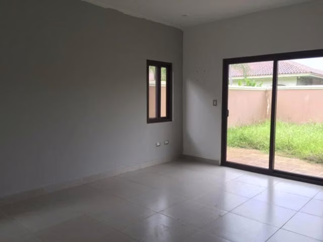 Venta de Casa en Costa Sur, Residencial Sunset Coast 26LGG7944