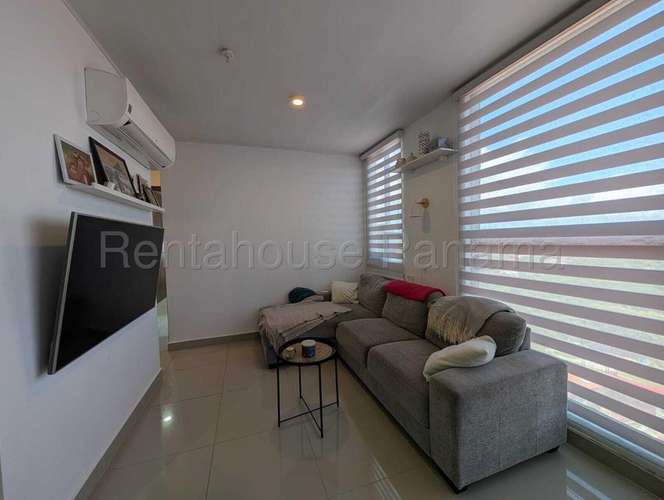 APARTAMENTO AMOBLADO EN  PUEBLO NUEVO 