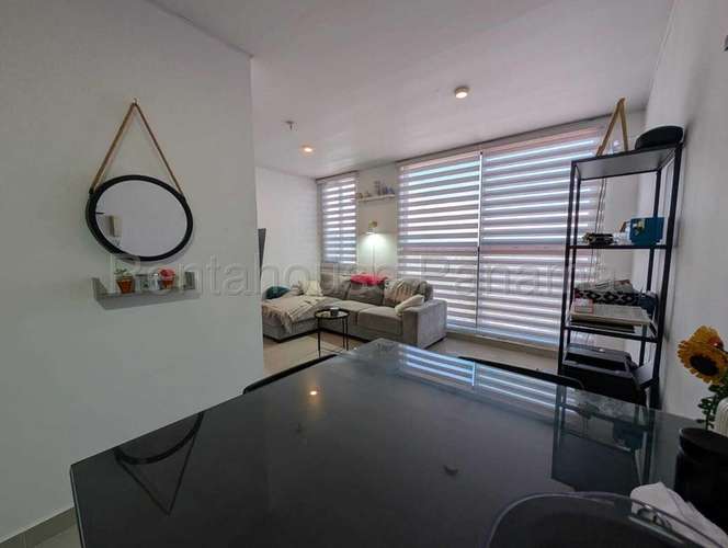 APARTAMENTO AMOBLADO EN  PUEBLO NUEVO 