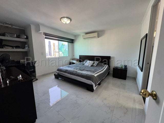 Venta de apartamento en PH Marquis Tower, El Cangrejo * 
