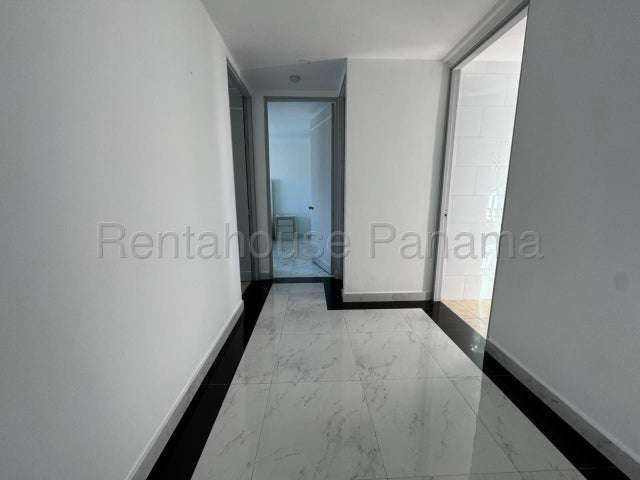 Venta de apartamento en PH Marquis Tower, El Cangrejo * 