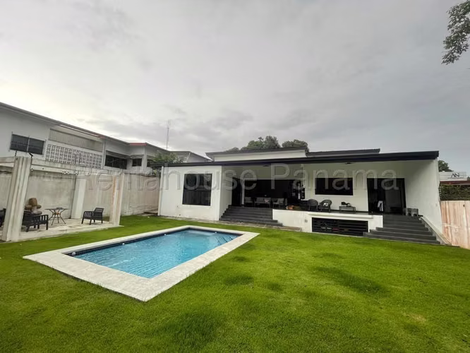 J2094GRR Venta de casa en Betania 
