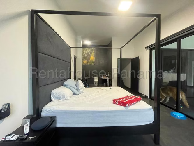 J2094GRR Venta de casa en Betania 