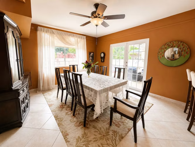 5 bedroom house with private pool in Panama City - Imagen 6