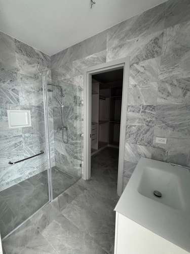 SE ALQUILA PENTHOUSE THE IVY