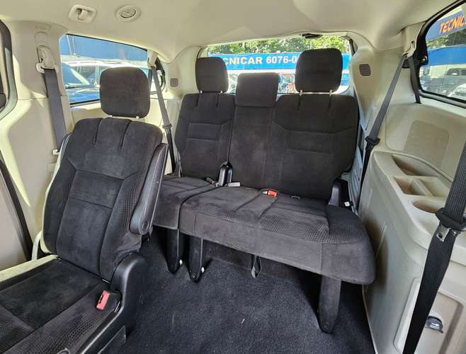 Dodge Grand Caravan SXT 2015 - Imagen 14