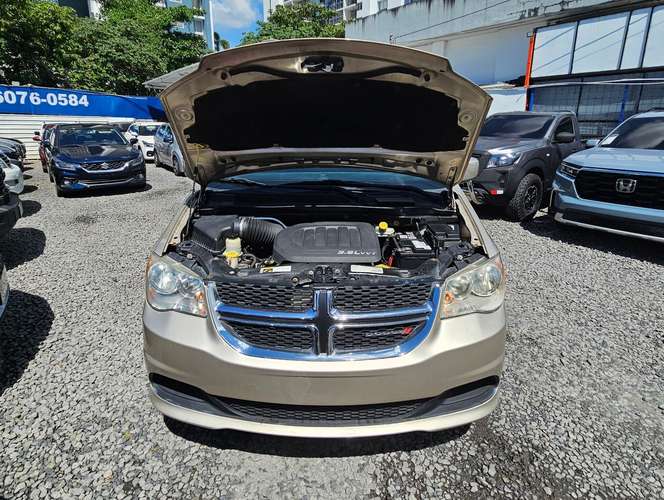 Dodge Grand Caravan SXT 2015 - Imagen 6