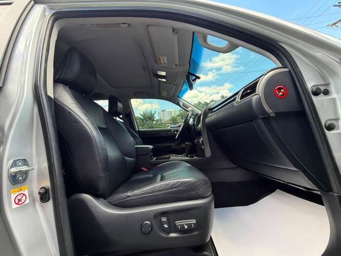 Lexus GX - Imagen 18