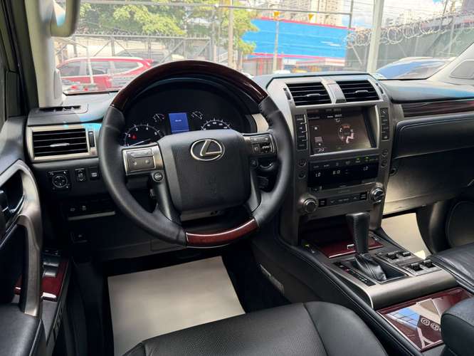 Lexus GX - Imagen 11