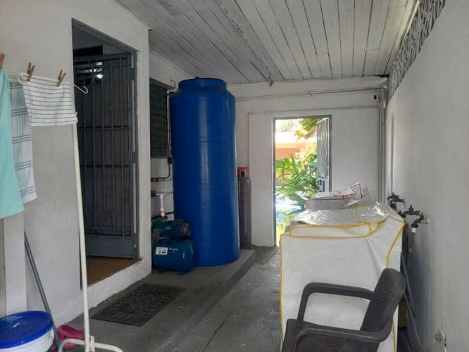 Melissa Foster Luxury Vende Amplia Casa con Jardín en Hato Pintado MFR2200 - Imagen 12