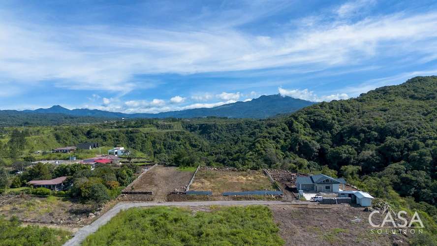 Terreno de 2,100 m² en Venta en Las Trancas, Boquete - con Vistas al Cañón y al Volcán Barú - cs id: 350111 - Imagen 12