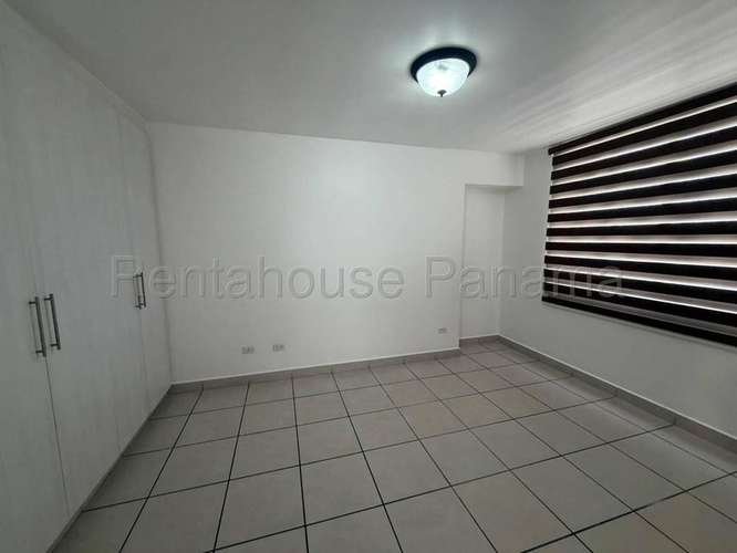 APARTAMENTO EN PARQUE LEFEVRE CON LINEA BLANCA 