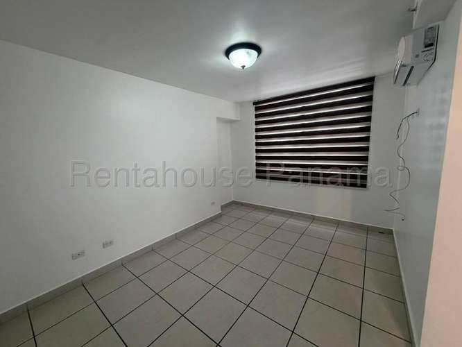 APARTAMENTO EN PARQUE LEFEVRE CON LINEA BLANCA 