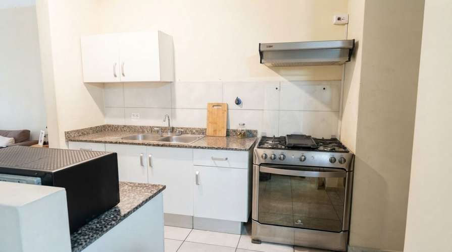 Apartamento en El Crisol I amoblado I 2 Rec I con balcón y vista a la ciudad  - Imagen 6