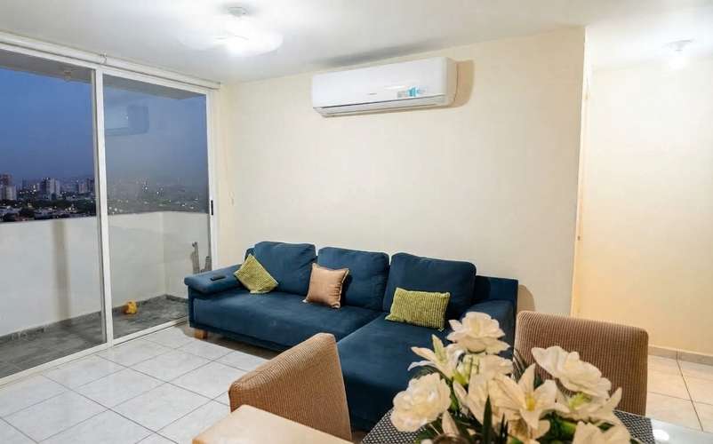 Apartamento en El Crisol I amoblado I 2 Rec I con balcón y vista a la ciudad  - Imagen 2