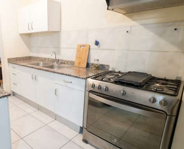 Apartamento en El Crisol I amoblado I 2 Rec I con balcón y vista a la ciudad  - Imagen 4