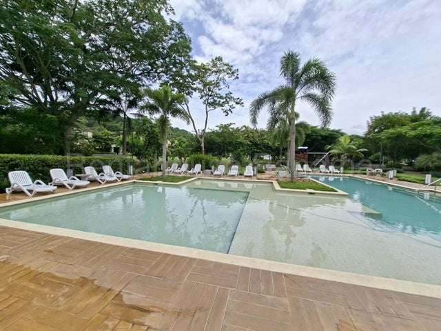 Se alquila apartamento amoblado en Panamá Pacífico GCEA27-2261