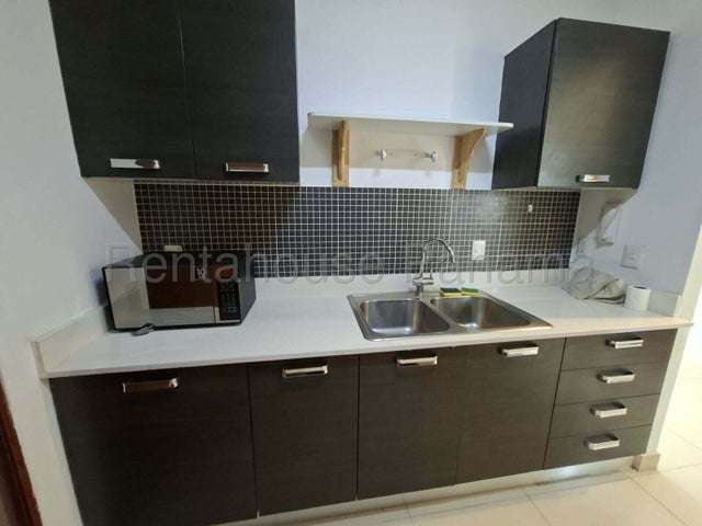 Se alquila apartamento amoblado en Panamá Pacífico GCEA27-2261