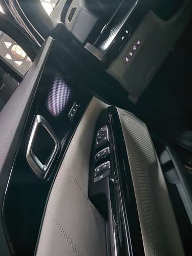 Vendo Kia Carnival