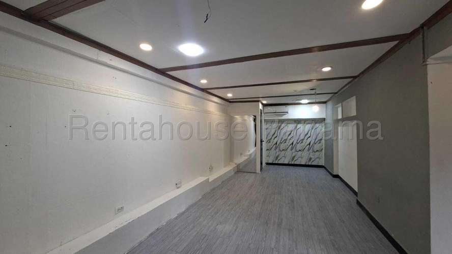 Local comercial en alquiler en San Francisco: excelente ubicación y estacionamientos 27MAM2741 - Imagen 4