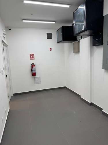 Alquiler de LOCAL La Chorrera TERRAZAS DE COSTA VERDE- 162 m²   - Imagen 4