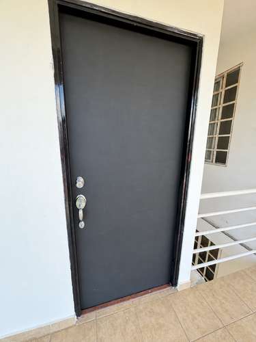 Apartamento renovado en venta en PH Palmeira, El Ingenio – $115,000
