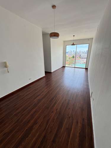 Apartamento renovado en venta en PH Palmeira, El Ingenio – $115,000