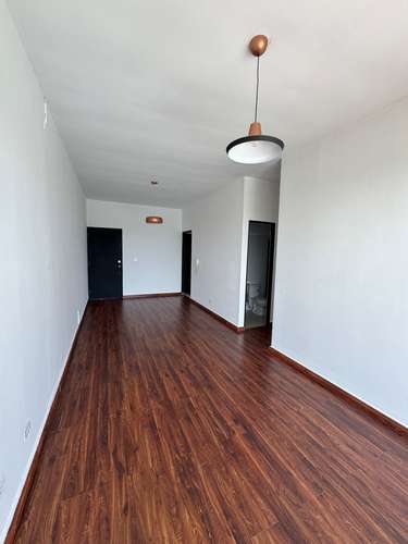Apartamento renovado en venta en PH Palmeira, El Ingenio – $115,000
