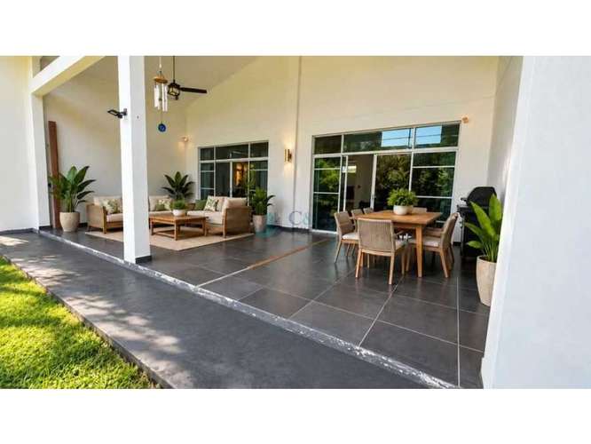 ALQUILER DE CASA LINEA BLANCA EN CERRO VIENTO CLUB DE GOLF 220M2 JP