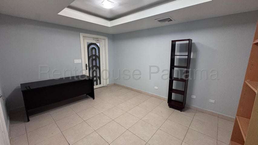 Oficina Comercial en Alquiler en Avenida Balboa JG - Imagen 3