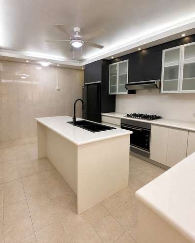 Alquiler de casa en Colón – Residencial privado-Cuenta con paneles solares - Imagen 8