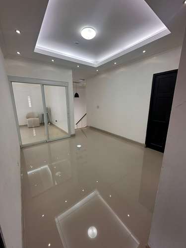 Alquiler de casa en Colón – Residencial privado-Cuenta con paneles solares - Imagen 15