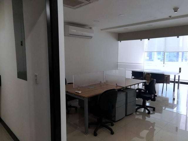 Oficina Comercial en Alquiler en Calle 50 JG - Imagen 6
