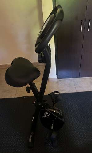 Bicicleta estática - Imagen 3