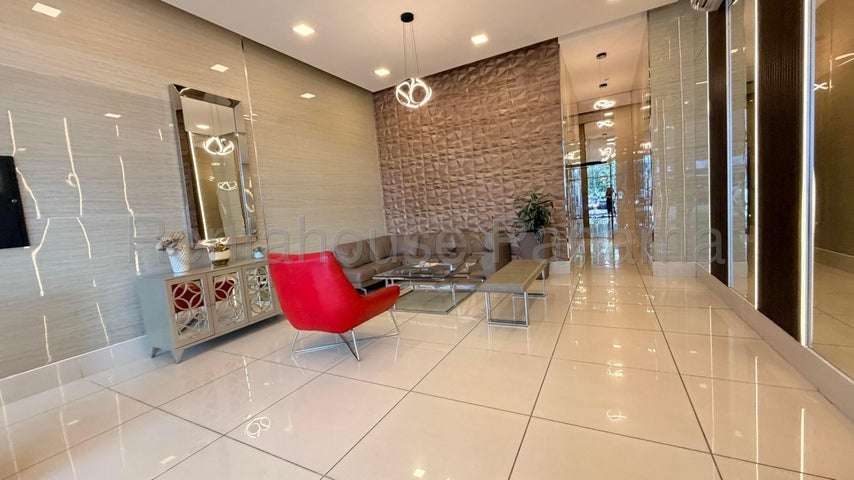 Apartamento en Venta en Via España  JG - Imagen 2
