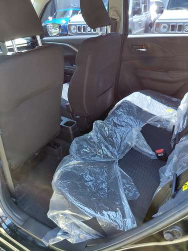 2025 Suzuki Swift - 3308 km - garantía de agencia hasta agosto 2028 - Imagen 11