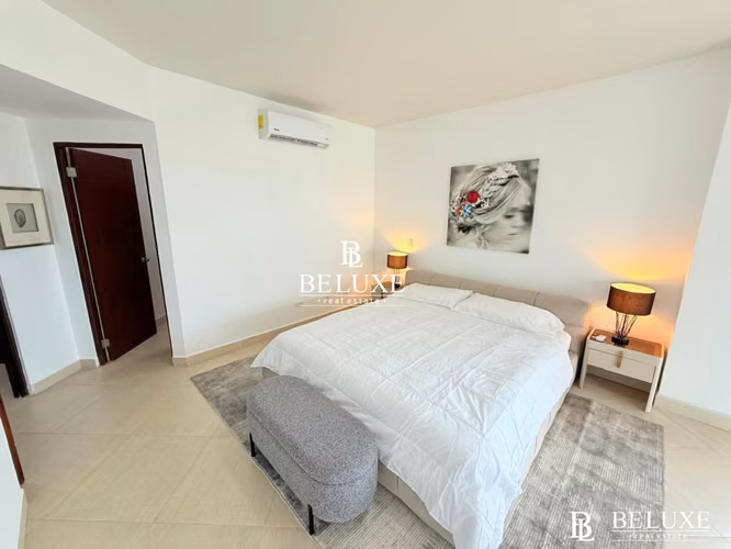 VENTA DE APARTAMENTO AMOBLADO EN PH LAS OLAS VISTA MAR (6) - Imagen 10