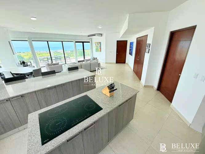 VENTA DE APARTAMENTO AMOBLADO EN PH LAS OLAS VISTA MAR (6) - Imagen 5