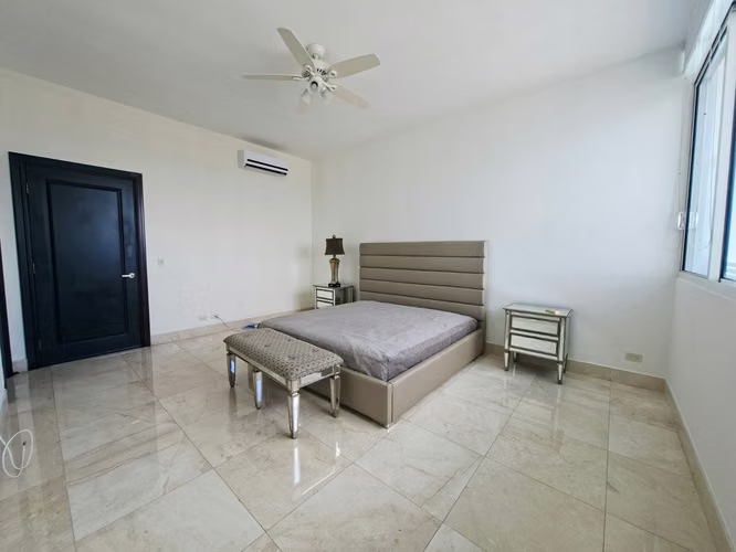 VITRI Penthouse impecable 636m2 $1,600,000 - Imagen 17
