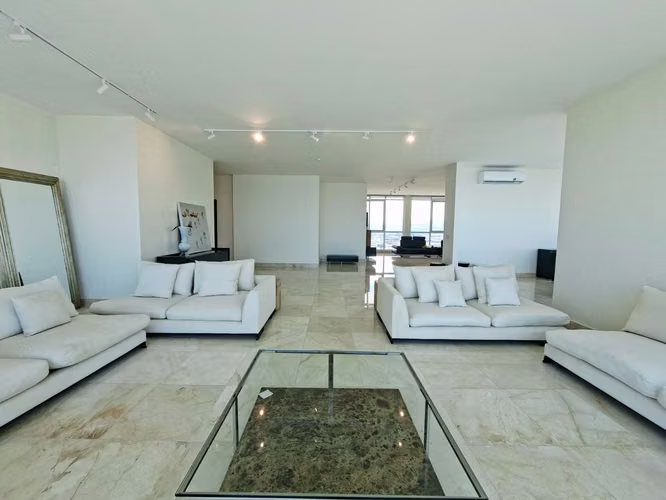 VITRI Penthouse impecable 636m2 $1,600,000 - Imagen 6