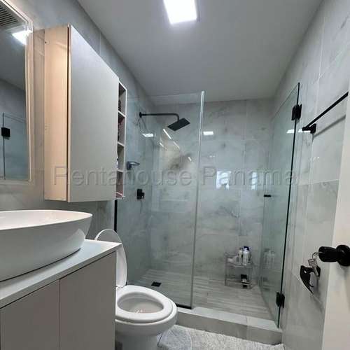 APARTAMENTO CON LINEA BLANCA EN RIO ABAJO - Imagen 8